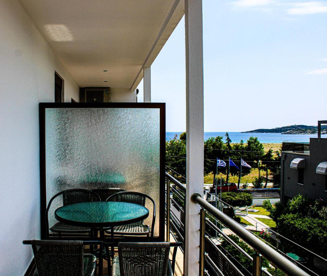 Theano Studios Paralia Sikias Eksteriør billede